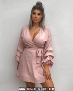 Mariana Dias Actress Brown Hair Bisexual Pretty Influencer